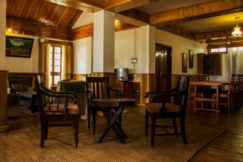 Hotel Ken & Twill Shillong Exterior foto